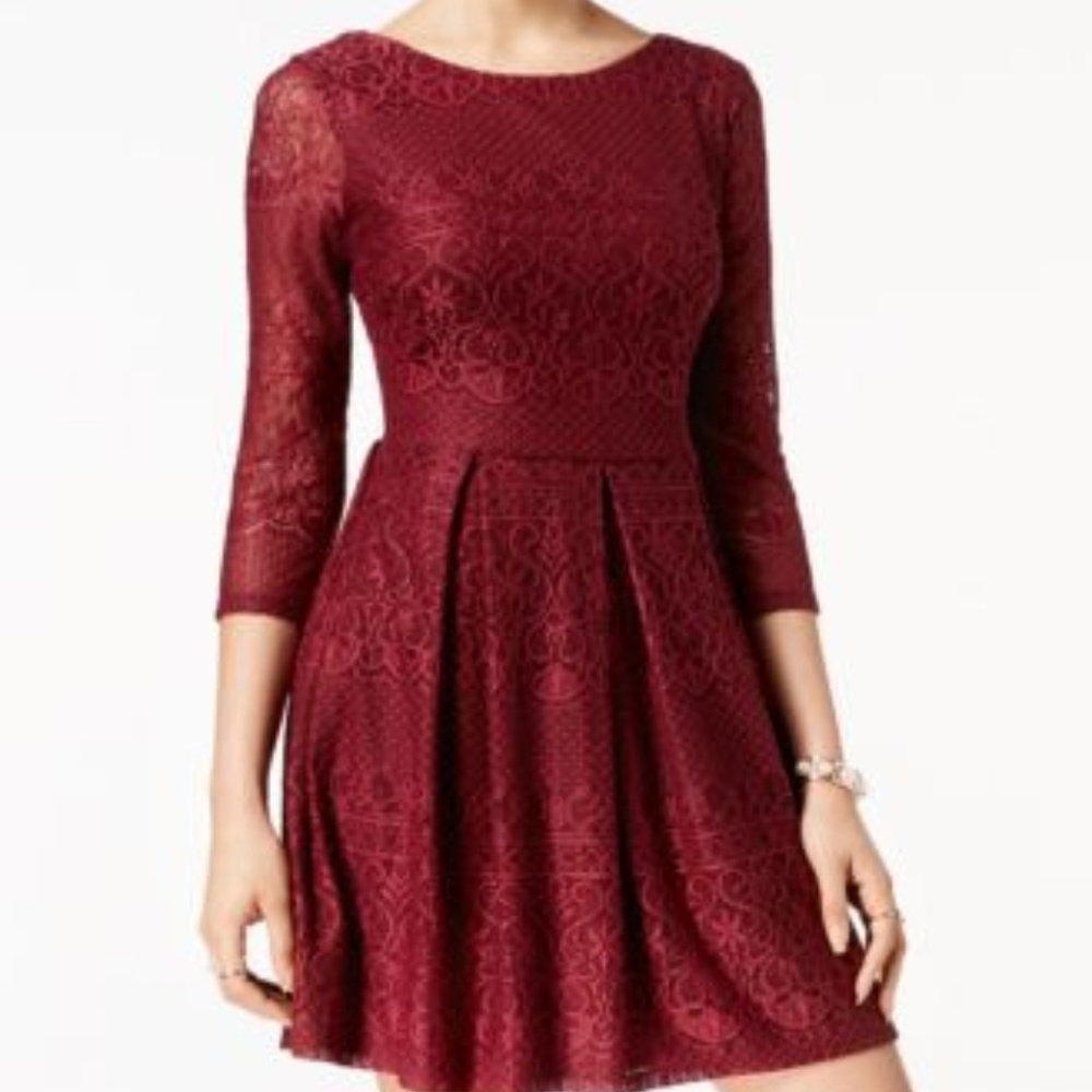 B DARLIN JUNIORS LACE FIT FLARE DRESS WINE